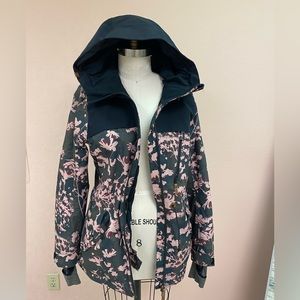ROXY Stated Ski/Snowboard Jacket, Size M - pink floral, green
